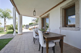Villa Taorum