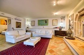 Villa Taorum