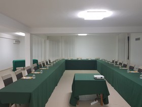 Palm Beach Hotel