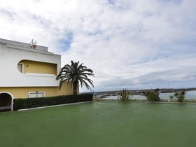 Palm Beach Hotel