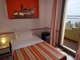 Palm Beach Hotel