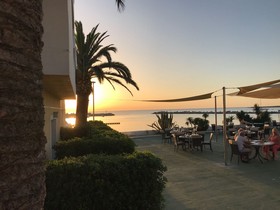 Palm Beach Hotel