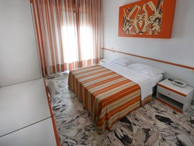 Palm Beach Hotel