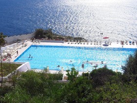 Perla del Golfo Resort