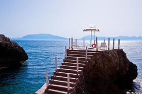 Perla del Golfo Resort