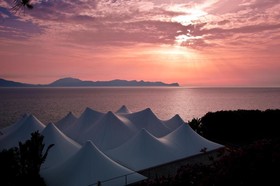 Perla del Golfo Resort