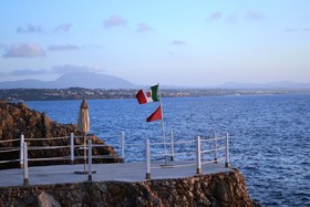Perla del Golfo Resort
