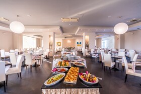 Capo Peloro Resort