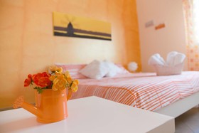 Bed & Breakfast Bianco Sale