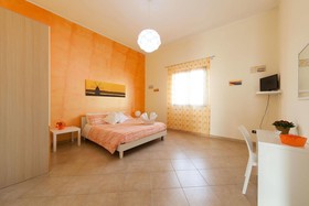Bed & Breakfast Bianco Sale
