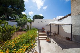Bed & Breakfast Bianco Sale