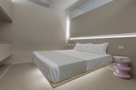 Fiveplace Design Suite & Apartments