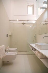Fiveplace Design Suite & Apartments