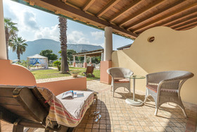 Hotel Eros