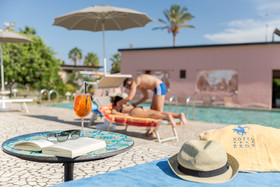Hotel Eros