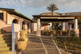Hotel Eros