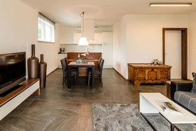Hidalgo Suites & Residence