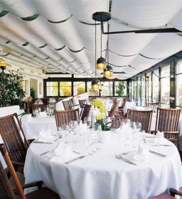 Hidalgo Suites & Residence