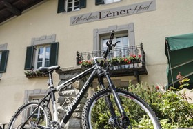 Wirtshaus & Hotel Lener