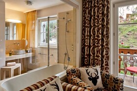 Dolomit Homes & Hotel