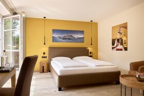 Dolomit Homes & Hotel