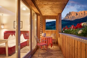 Dolomit Homes & Hotel