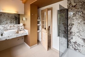 Dolomit Homes & Hotel