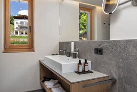 Maraias - Luxury Suites & Apartments