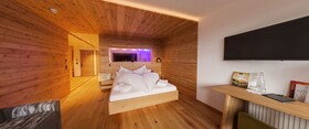 Tratterhof Mountain Sky Hotel