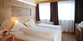 Tratterhof Mountain Sky Hotel
