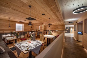 Tratterhof Mountain Sky Hotel