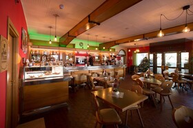 Hotel Casteluce