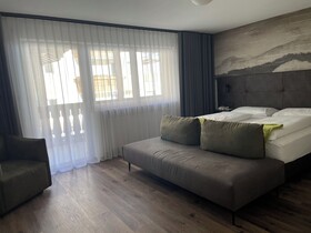 MyPARADIES