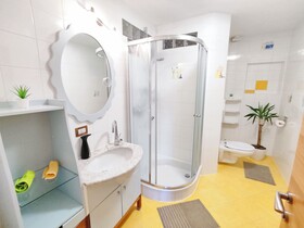 Vidora Apartments