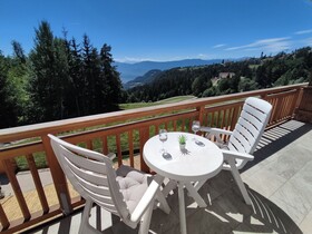 Vidora Apartments