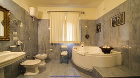 Hotel Portici