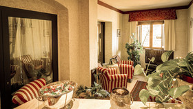 Hotel Portici
