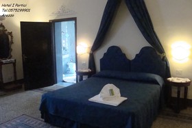 Hotel Portici