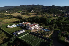 iConic Resort