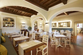 Tenuta di Artimino - Borgo