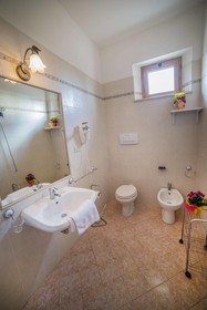 Casa Vacanze  B & B Santa Caterina