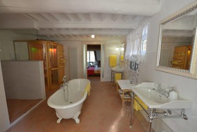 Villa Lucchesi