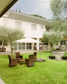 Together Florence Inn