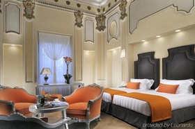 Villa le Maschere UNA Esperienze