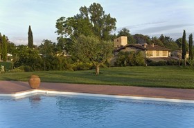 Monsignor della Casa Country Resort