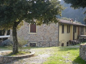 Agriturismo Serra di Sotto