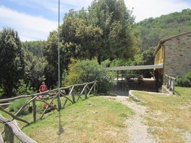 Agriturismo Serra di Sotto