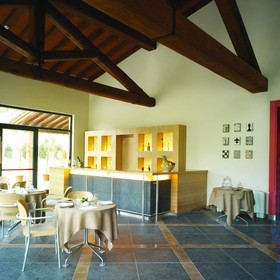 Country Meridiana