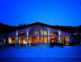 Country Meridiana