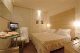 B&B HOTEL First